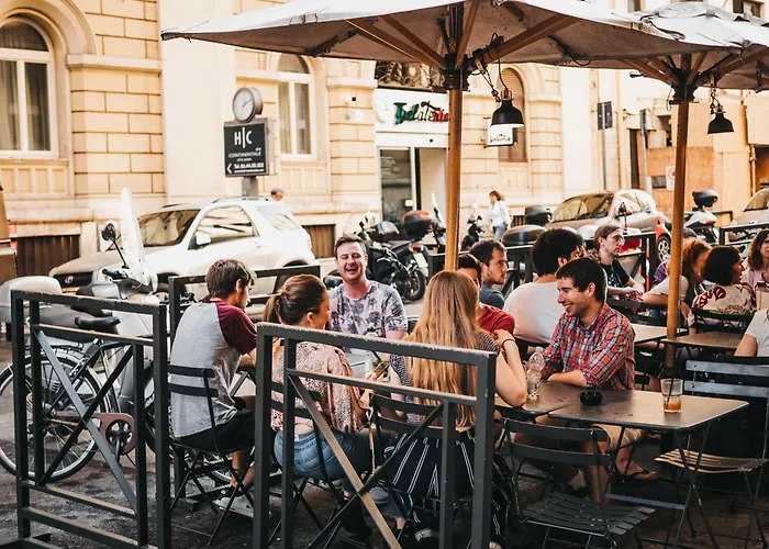 Yellowsquare RomeHostel